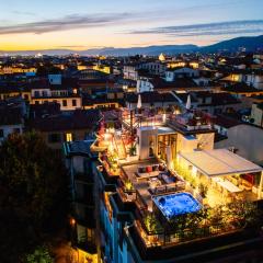 Luxury Florence Penthouse with Rooftop Terrace