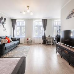 Modern studio in Siena Tirgus