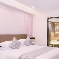 GEM Hotel Ningbo Jiangbei District Hongtang Haide Square