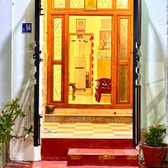 Villa Ryan Home Stay Individual 2 Rooms property with kitchen Near Botanical Garden