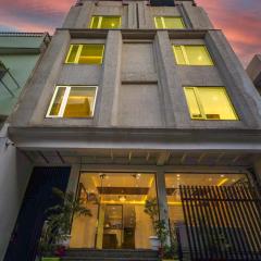 Tripli Hotels Sandalwood