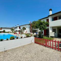 Terraced house with garden and pool