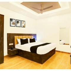 Hotel Ganraj Residency Near Laxmi Temple