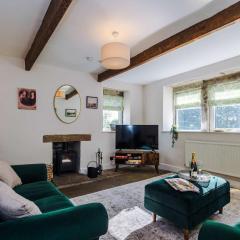 Beautiful Cottage in Haworth by 53 Degrees Property, Amazing Location, The Perfect Retreat!