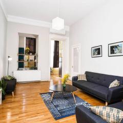 Charming 2BR Apartment In Old Tbilisi - By Wehost