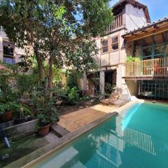 Dúplex independiente con acceso a patio y piscina La nueva Candeleda