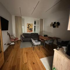 Exclusive 6-person apartment