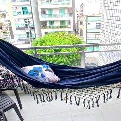 Apt Beira Mar Praia Forte WiFi Ar Garagem Lavaroupa