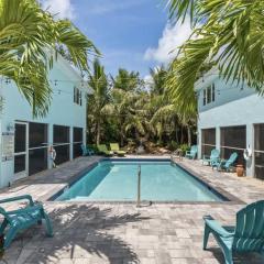 Book Me Baby! Wildflower Inn Siesta Key #7 Split Leaf