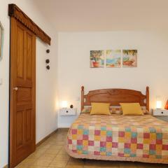 Casa Dace Renovated Studio - Fast Wi-Fi, 4-min Drive to Beach, Pet Friendly