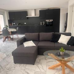 Sonnen Nest - Lichtdurchflutete Wohnung im Grünen