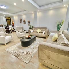 Modern Bole stay with city views, walk to airport