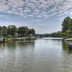Shades of Summer by AvantStay Gazebo Dock View