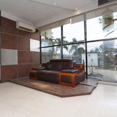 Hotol O River Bay Resort