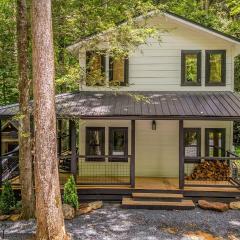 Dollys Mountain Retreat - Brand New