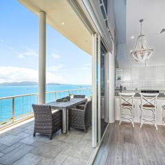 Absolute Luxury on the Marina Oceanfront Modern Penthouse with Panoramic Views