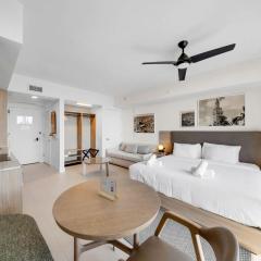 High-Rise Studio in DTW - City Views & Gym