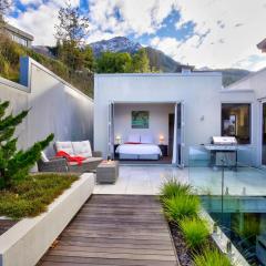 White Diamond Holiday Home