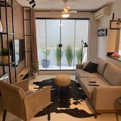Apartamento quadra Mar com Garagem