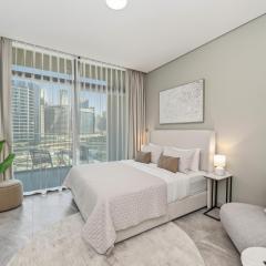 Deluxe Studio for 2 in Peninsula One, Business Bay