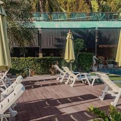 Phi Phi Nice Beach Hotel Hip