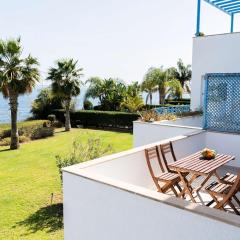 Beachfront Mediterranean Escape 3bd Sea View Apartment