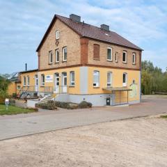 Peenecamp Neukalen, Campingplatz