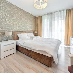 Kępa Mieszczańska Apartments by BookingHost