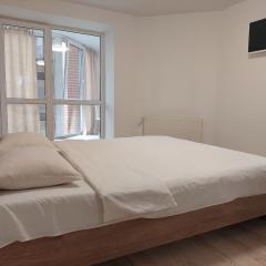 Яровиця з панорамними вікнами