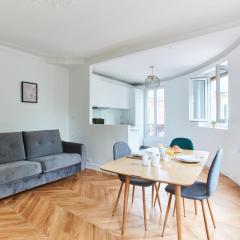 Montmartre & Saint-Ouen - 1BR - Paris Vacation Rentals