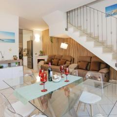 Prestige Villa - 5 min from the train station - Garden and private Parking