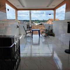 Suíte 1 Cama de casal e uma de solteiro Cop30