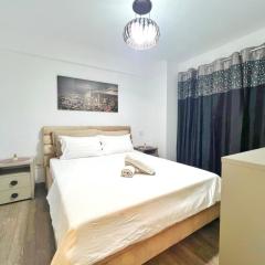 Cozy 2 Bedrooms Apt with Balcony - Near Hospitals