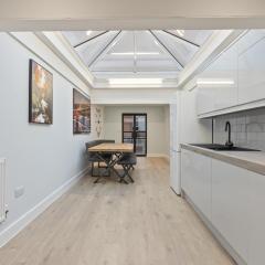 Camila's Penthouse Central Stay