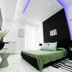 Veneto White Suite
