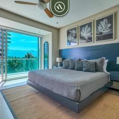 Luxury Oceanfront 2BR Condo with Private Balcony