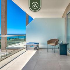 New 3BR Condo - Oceanview Terrace - Private Beach