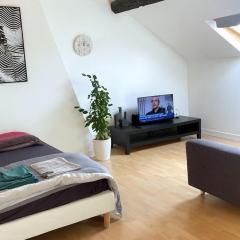 Studio 3 Apartment with Unique Cathedral View