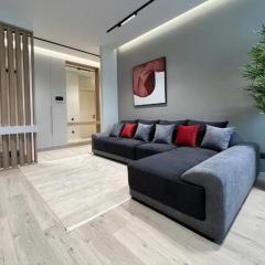 Modern New Renovated 1 Bedroom & Balcony with a Stunning View, By Repubic Square, Center