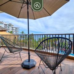 Oceanview 3 BR Condo Near the Beach - Pool
