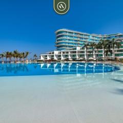 Ocean view 2BR Condo - Private Terrace - Beach