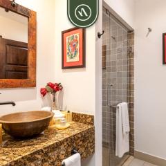 2BR Condo with Private Terrace - Ocean View - Pool