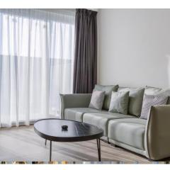 Peaceful 2BR Seaside Penthouse - by HostMT