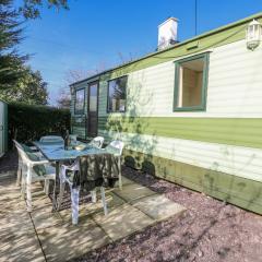 Meadow Island Caravan