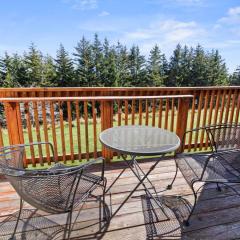 Leatherbark 203B 2BR 2BA Renovated Spacious Fireplace Close to Village