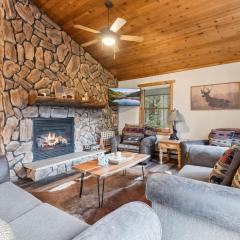 Blue River Escape Private Sauna plus Nearby Trails