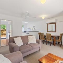 The Sand Nook - 2 Bedroom Fishpen Apartment