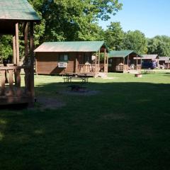 Fremont RV Campground Loft Cabin 4