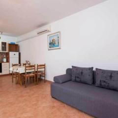 One Bedroom Apartment with Terrace and Sea View