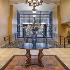 Clarion Collection Hotel Arlington Court Suites